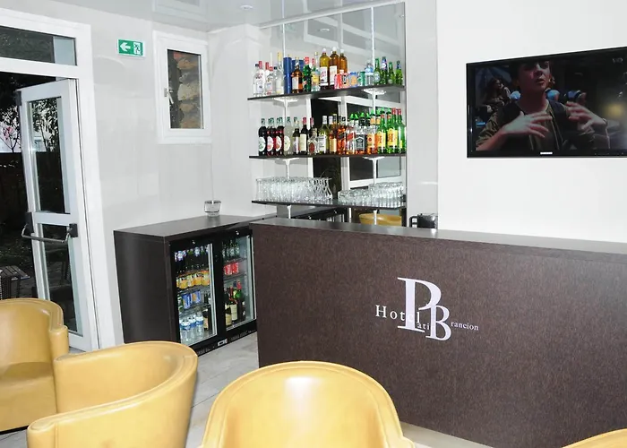 Patio Brancion Hotel Malakoff